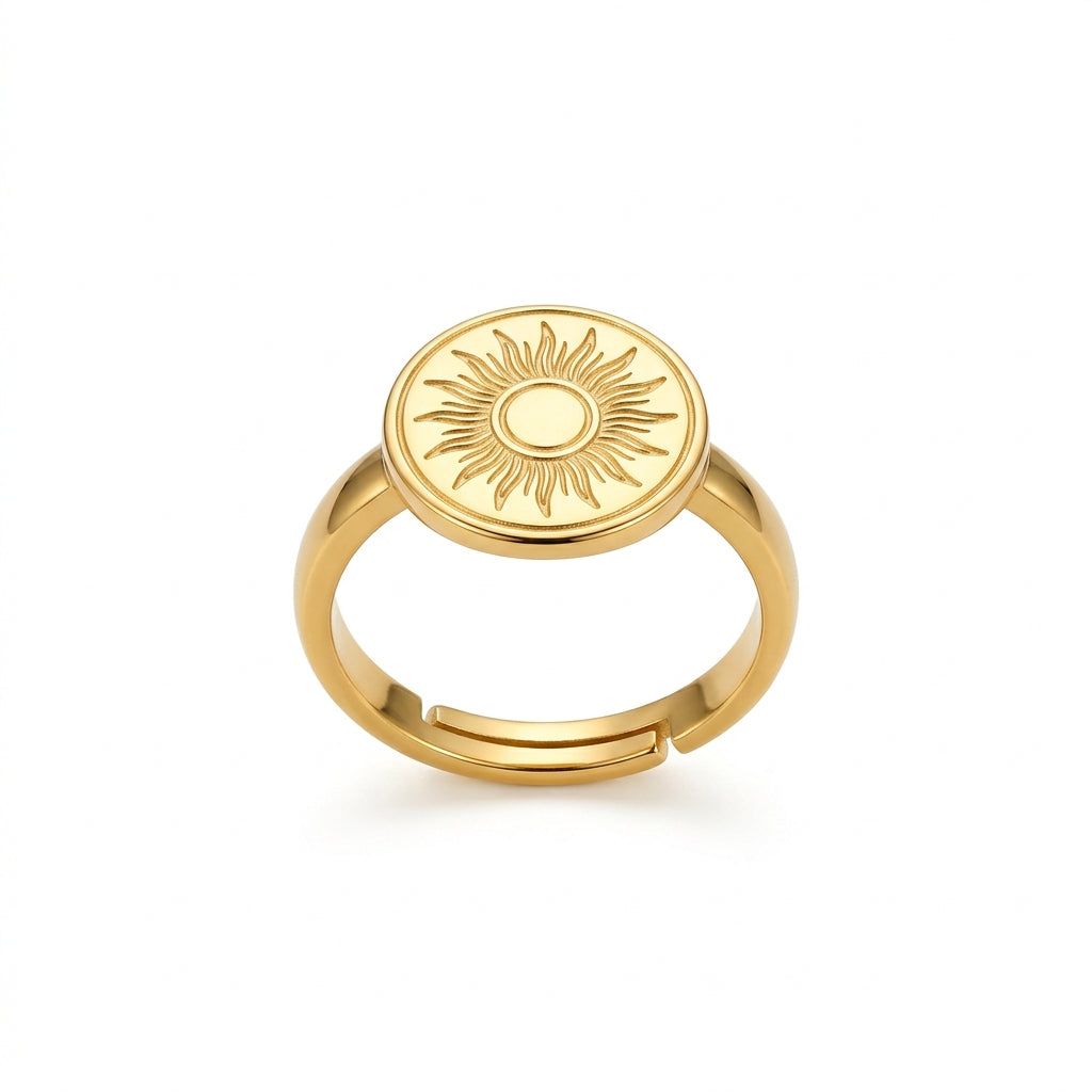 Bague Ajustable Médaille Solaire Dorée - Le petit truc d’Orely